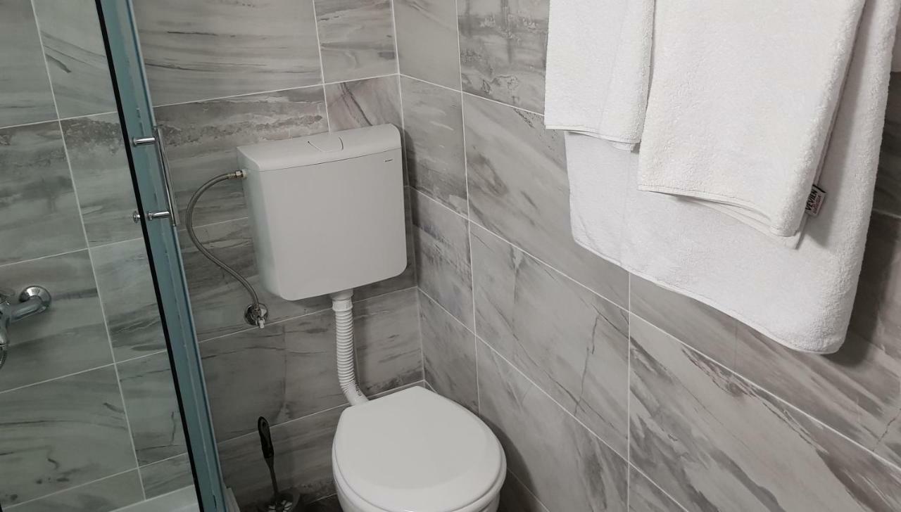 Banjalux Apartmani I Sobe Vrnjačka Banja Dış mekan fotoğraf